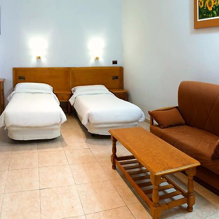Hostal La Maya Cercedilla Extérieur photo