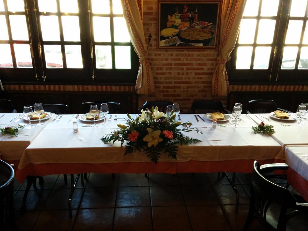 Hostal La Maya Cercedilla Extérieur photo