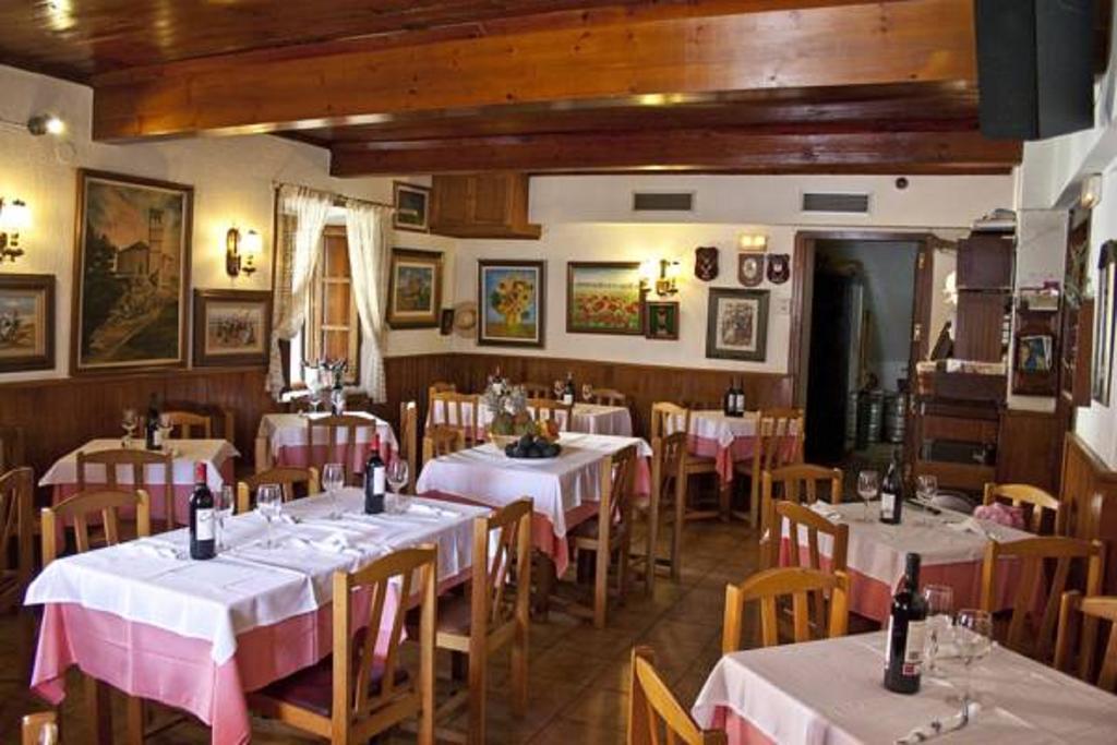 Hostal La Maya Cercedilla Extérieur photo
